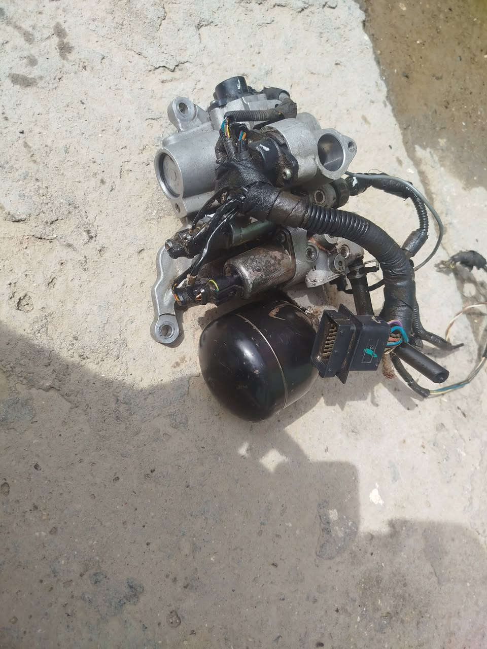 السلام عليكم نص منظومه كير كيو كيو كامله ونظيفه اي نقص مابيه ظفيرته كامله
مكاني بابل مركز توصيل ماعندي  السعر 70
***********
