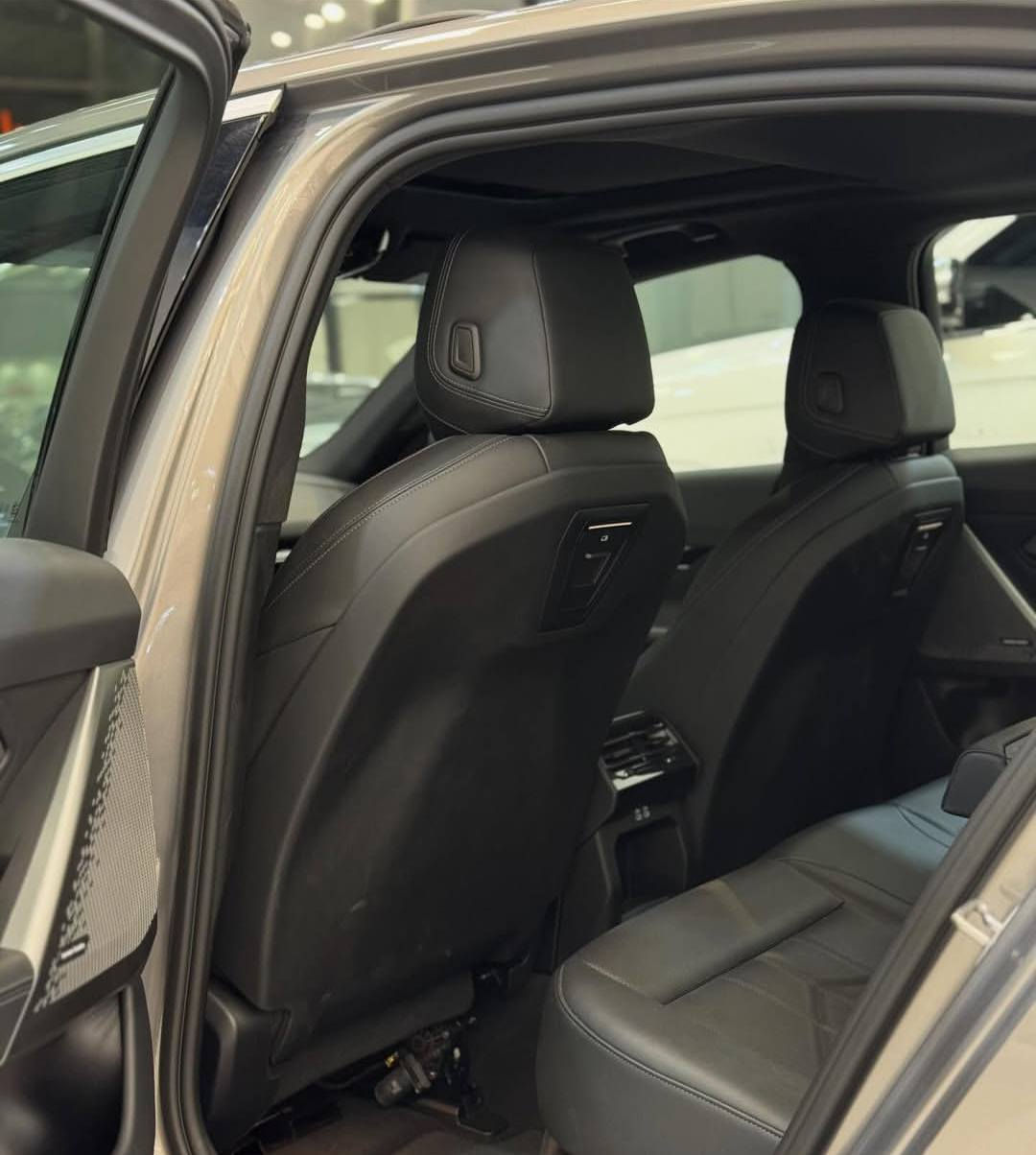 BMW 530i X-DRIVE 2024
Engine:V4 2.0L 🔥
ژمارە کاتی 
40 هزار مایل روشتووە 
کلین تایتل// بێ بویاغ 
وارد ئەمریکی 🇺🇸 
Luxury Line - X-DRIVE 
5 کامیرە ,  داتاشو , حەساس , رادار
 , سلایت 
💰نرخی 415 وەرقە و مجال 
📍شوێن هەولێر 
0751-2004-377
0772-818-6453
~~~~~~~~~~
~~~~~~~~~
BMW 530i X-DRIVE 2024
Engine:V4 2.0L 🔥
رقم کاتي 
ماشي 40 الف
کلین تایتل// بدون صبغ 
وارد امریکي 🇺🇸 
5کامیرات , داتاشو , رادار , حساس, سلایت 
💰سعر 415 ورقە بي مجال 
📍مکان سیارة اربیل أربيل, العراق


**إذا كنت صاحب هذا الإعلان وتريد حذفه لأي سبب، رجاءا أرسل رسالة إلى الدعم الفني**