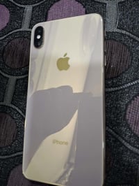 آيفون XsMax للبيع ذاكره ٢٥٦ بطارية ٦٩ دبل سيم فقط فيس إيدي متوقف  0771...