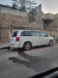 دوج كرفان للبيع موديل ٢٠١١ سونار موجود تفاصيل اكثر تصل وتدلل 077422312...