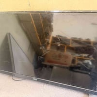 تلفزيون حجم ٣٢لبيع سعره ٥٠الف بي قليل شخط  لتواصل على رقم 07733667680