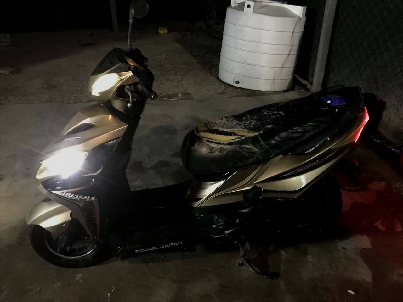 جامبو ياباني بيع او مراوس السعر ٢٥٠ وبيها مجال 
كهربائيات كله شغاله

اشاير

لايت

عداد

كلها شغالهه

دراجهه مفوله

مكاني القاسم

متواجد خاص


**إذا كنت صاحب هذا الإعلان وتريد حذفه لأي سبب، رجاءا أرسل رسالة إلى الدعم الفني**