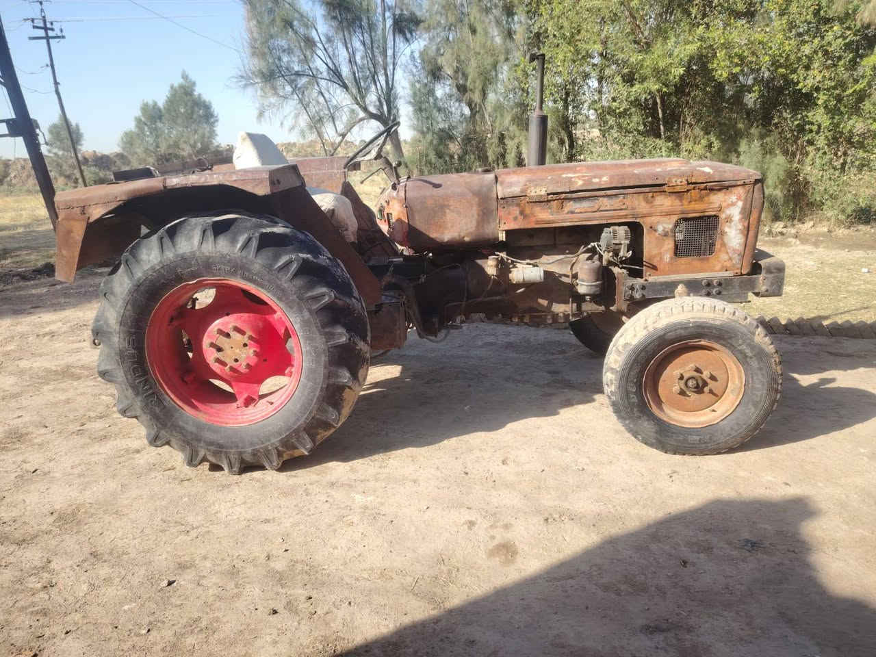 سلام عليكم مكينه عنتر 86 مكفوله محرك كير اكسن جهاز بدون ديوانيه سومر سعر 3500 وبيه مجال ونضافه كدامك *********** / ***********
