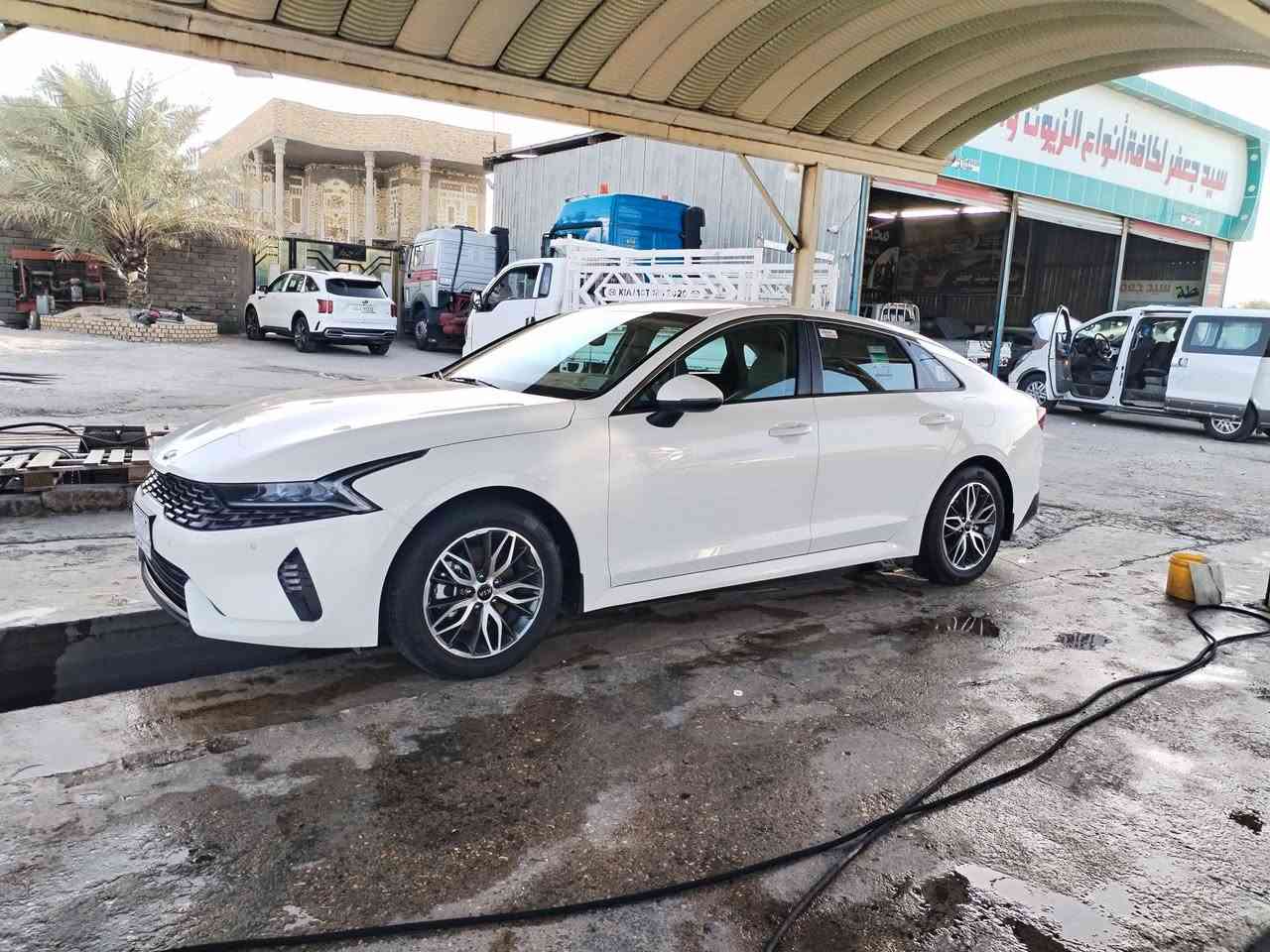 K5 خليجي 
موديل 2021 

استقطاع مباشر ماستر كارد باقي سنة وتصير حرة

سياره كاملة من كلشي

درايف مود

حساس امامي خلفي

لد نهاري

سيارة الف ماذب عليها. 

السعر 178 بيع مستعجل 

مكانها ذي قار _ سوق الشيوخ 

*********** اتصل بيك خير وتدلل
