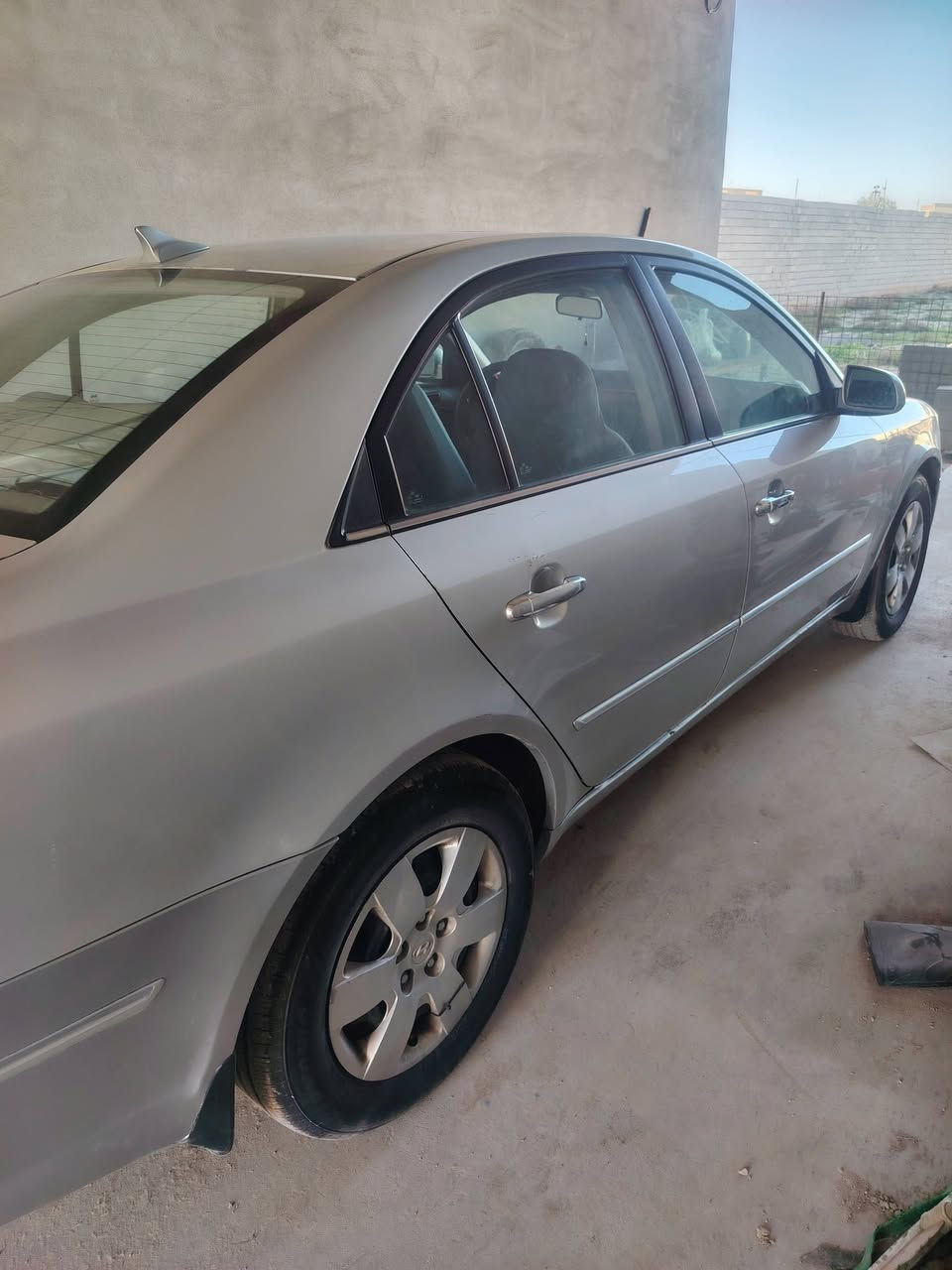 سلام عليكم ورحمة الله وبركاتة سياره سوناتا 2009فول فول رقم نييوي جديد السعر على الخاص او الاتصال على الرقم ***********
