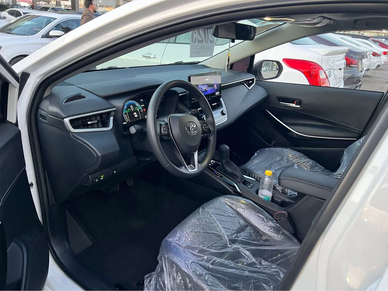 Toyota crolla 2025 hybrid HEV
تويوتا كرولا ٢٠٢٥ فول فول مواصفات :
بةصمة سلايد كوشن جلد سوكان تةقةل جةگمةجة سكة 
٨ ايرباك شاشة كاميرة رادار اوتو كروس اتو هولد اتو ستوپ لايت ليدو كارةباي بگلايت ليد زور مواصفاتي تر .........
سةيارةكة تةنها 16000km روشتوة 
هيج هيجي نية لة دةعامي بو دةعامي بةشةرت 
بي سبوغو تعديلو شوختو قوپ هيچ هيچي نية 
سعر :165$ 
شوين :هةولير 
*********** أربيل, العراق
