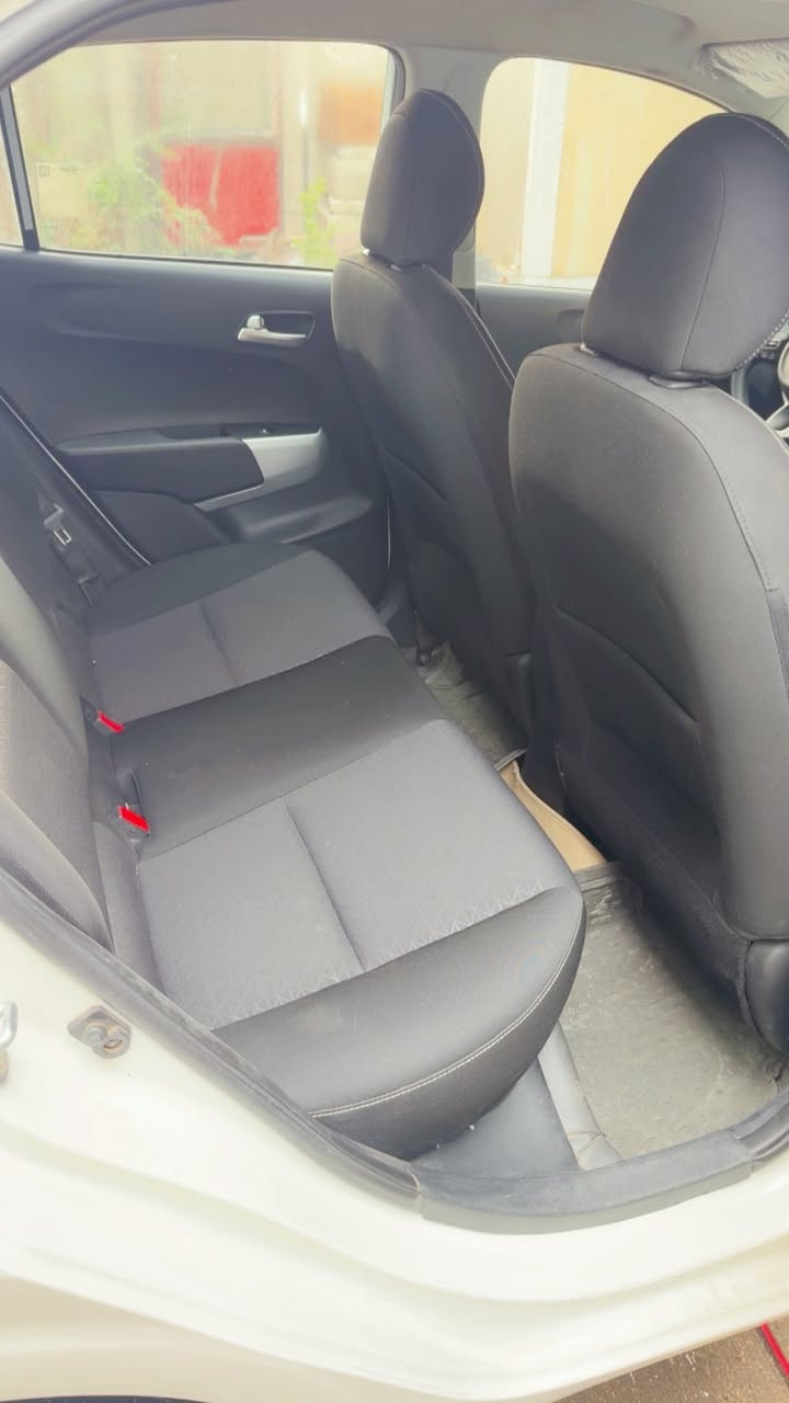 بيكانتو ٢٠١٩ خليجي  للبيع 
مكفوله كفاله عامه من الصبغ 
ماشيه ٤٢ الف 
مواصفاتها معروفه 
مكاني بغداد السيديه 
للاستفسار :***********
