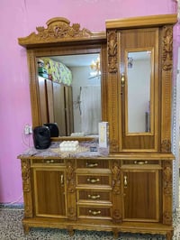 ميز تواليت • جديد • قفل