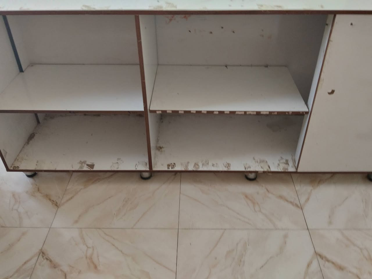 ميز اومال كرزات السعر مناسب مستعجل على بيعتهن الشراي يجي خاص


**إذا كنت صاحب هذا الإعلان وتريد حذفه لأي سبب، رجاءا أرسل رسالة إلى الدعم الفني**