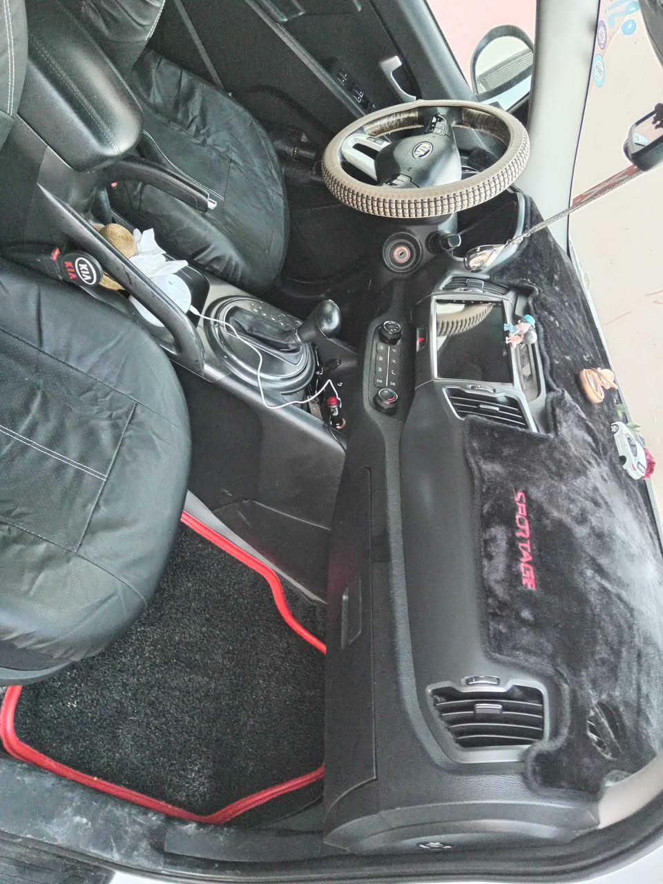 سلام عليكم
كيا سبورتج موديل ٢٠١٤
موصفات تحكم ستيرن جهتين
بنوراما رقم سليمانيه سنويه جديده
مكان السياره كركوك
***********
