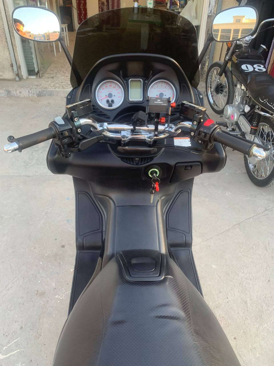 السلام عليكم تي ماكس 2008 بحالة الوكاله

ممشى الدراجه 34

هدرز وصالنصه اوفر 

تجوه 

دوسات 

قاعده مال شحن ومال تلفون 

3 اسوجات

استيرن 

ذني الغراض كلهن من المزاد ويها صور المزاد مرفوقه دراجه كفاله من الزلغ جديده بمعنه الكلمه سعرها مناسب خابر وتدلل مكاني بغداد البياع تقاطع درويش ***********
