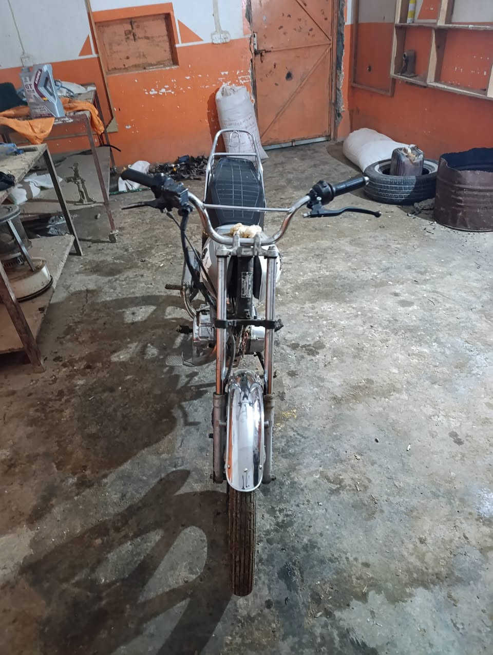 دراجه للبيع سرعه ومعدل خير
من الله شلعه اشك الكاع دراجه نضيفه محرك وشاصي بس نزلتهه بترابها بدون غسل السعر 275وبيهه مجال ***********
