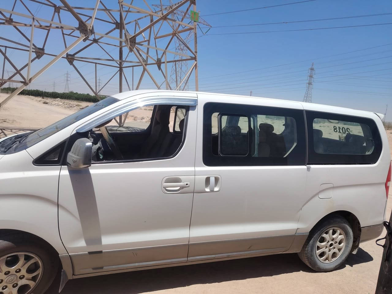 السلام عليكم ستاركس 16 اصل مفتوح  مكفوله كفاله عامه  المحرك كايم  السياره بسمنه الرقم بصره التحويل ثاني يوم مشروع وطني العنوان البصره الزبير  سياره حلوه ومال جناي  رقم الهاتف *********** الشراي يتصل السعر 175 وبيه مجال الشراي
