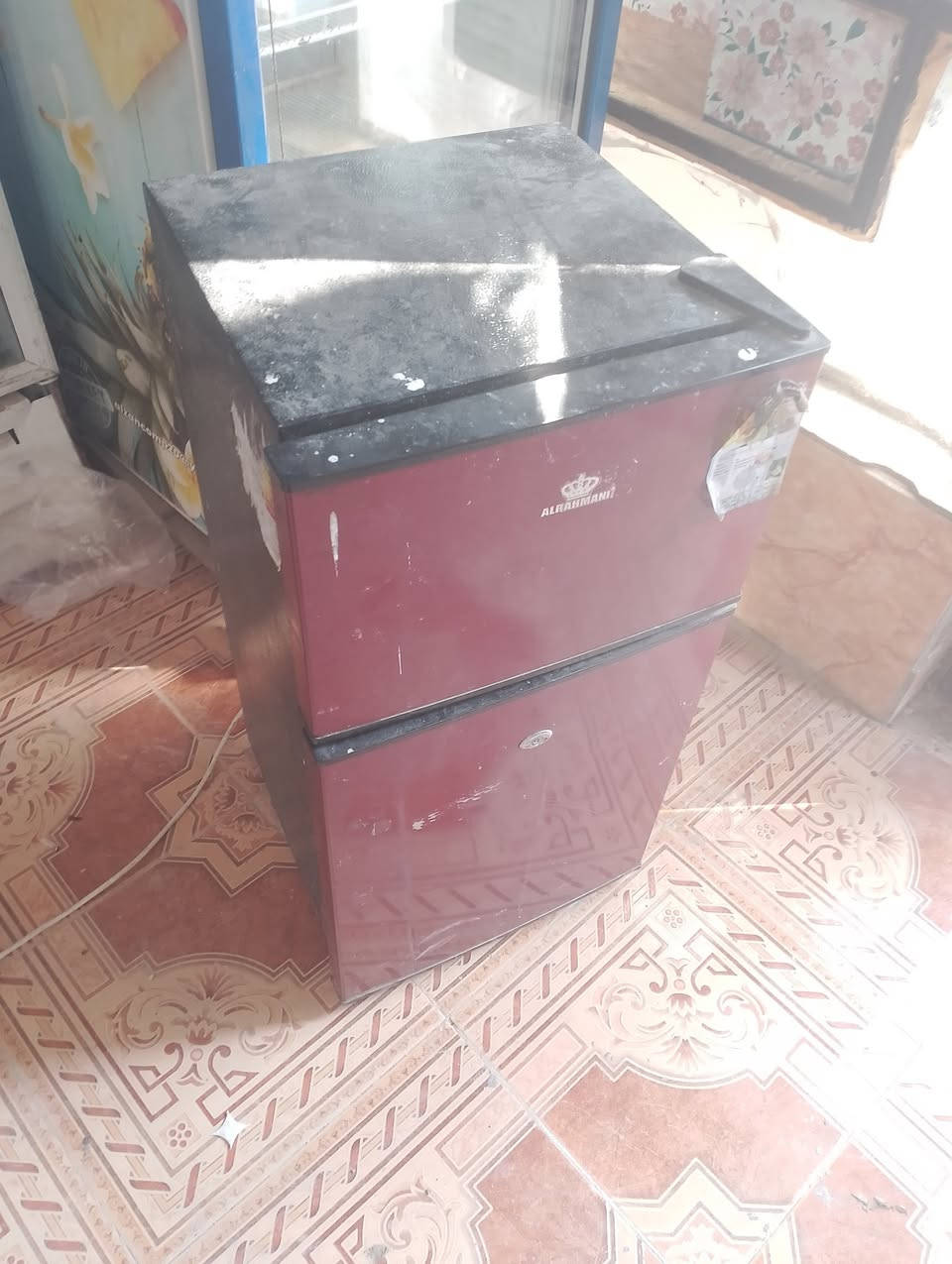 السلام عليكم
غراض للبيع نظيفة وكاملة 
كلمن وسعرها 
مكاني بغداد التاجي سبع البور 
***********
