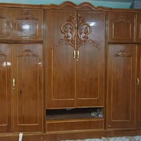 غرفة اخشاب كما موضح بالصور اضرار بصيطة قفلها ٥٠٠ شغل ثقيل درجة اولا ال...