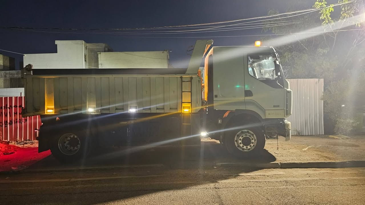 السلام عليكم 
رينو كلاب 2001محرك بم ونوزل جوبلس خلفي رقمها بغداد 
***********
***********
