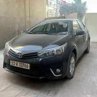 للبيع كورولا خليجي 2015 ماشيه 120 الف ومكفوله الصبغ والمحرك والگير وحج...