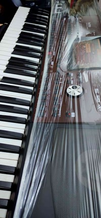 اورك 700 • مستخدم قليل • ستاند وجنطه