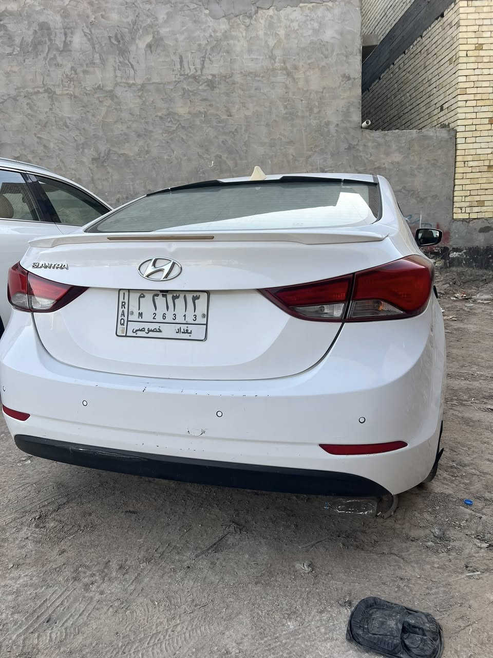 السلام عليكم
النترا خليجي موديل 16 ايكو محرك 1800

فول مواصفات عدا البصمه السياره نظيفه بيه فقط دور الجاملغ الخلفي والجاملغ الامامي عكس السايق صبغ بدون ضربه

مكينة خير من الله وبحاله ممتازه لاتنقيص ولا تبخير مامفتوحه فقط رواجز بدلتهن

تبريد فول  سياره جاهزه من كل شي نظيفه واحلى من الصور 

رقم بغداد بأسمي 

السعر 123 

للاستفسار *********** مكاني الحله
