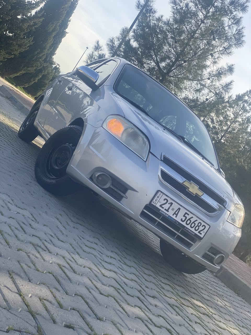 ئه ڤيو گيرعادي مه كينه گه وره موديلي٢٠٠٩ گيرو مه كينه به شه رتي فيته ر ٣پارچه ي بو ياخه له سه ر كال بونه وه پيشو دواي كه پسه ده عمي نيه ره قه م و سه نه وي تازه ته بريت سارد و گه رم له سه ر سويچ سه ياره كه مالي دوسته هه موو گياني به شه رت 
***********
