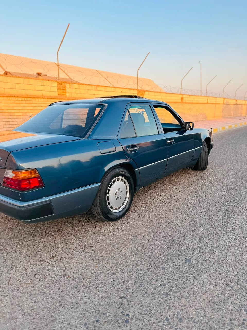 يالله للبيع فقط دب
ج موديل 89 محدثه 91 رقم
بغداد مشروع وطني بأسمي تحويل ثاني يوم 
محوره بطه 2500
مكينه وكير جدد حداديه جديده تخم تاير امامي خلفي جديد تبريد شغال فتحة شغاله كشنات كهرباء غرفه
جديده راديتر جديد
اريل كهرباء جام كهربائي سنتر لوك مصبوغه عام بدون ضربه وخياس شرط السعر 73$ وبيها مجال بسيط جدا مكاني ميسان/المجر الكبير
***********
