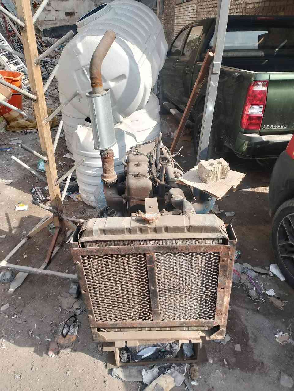 مولدة 30 كيفي مكاني بغداد حي الجهاد شغاله على الفحص
***********
