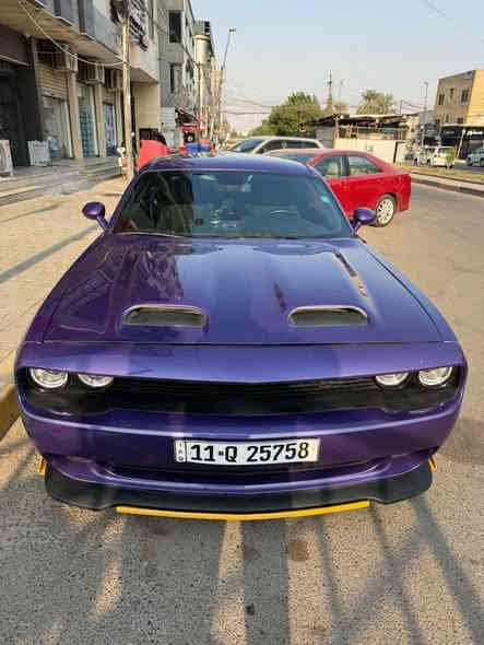 دوج - چالنجر 2023 GT
ماشيه 28 ميل وقابل للزياده
چامرلغ الايسر مبدل وبنيد محدث
وبارد صغير چامرلغ خلف السائق 
بدون ايرباك كشن كهربائي 
6 سلندر مكينه 3600
سونار قبل شهرين تقريباا موجود 
رقم بغداد الجديد تحويل ثاني يوم 
المكان بغداد الصليخ او شارع فلسطين

الرقم *********** بغداد
