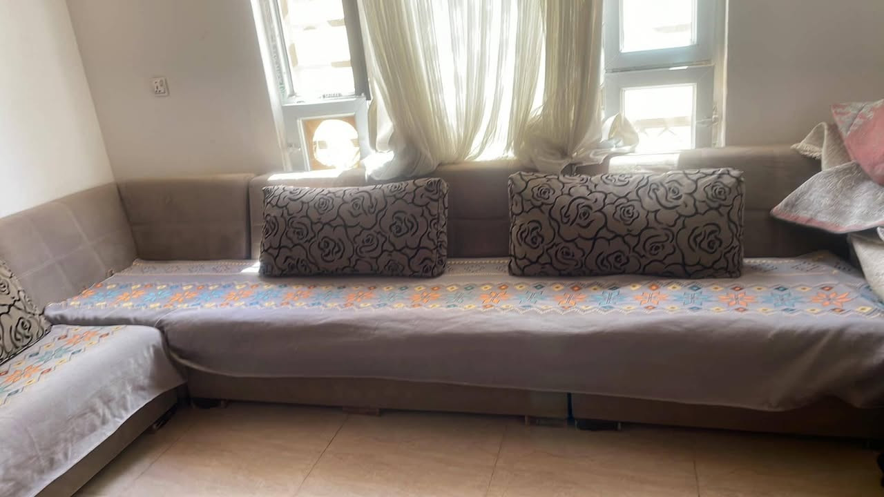 ٨متار ١٥٠كل عيب مابي


**إذا كنت صاحب هذا الإعلان وتريد حذفه لأي سبب، رجاءا أرسل رسالة إلى الدعم الفني**