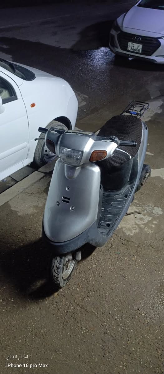 سلام عليكم دراجة بطة كاملة محرك كفالة تشتغل نكرة ناقصها بس كهربائيات ب200 وبيها مجال للتواصل معنا واتساب ***********
