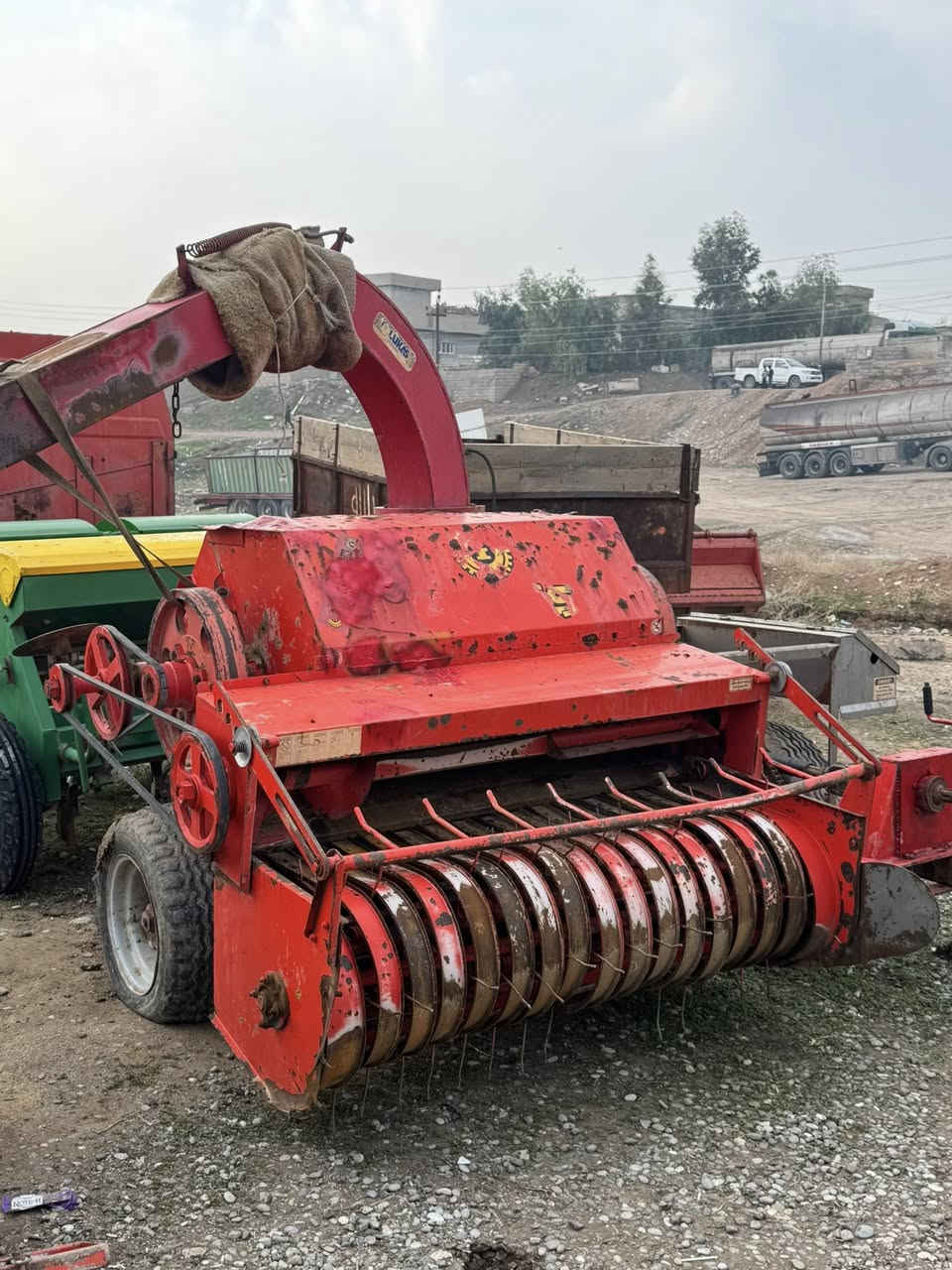 للبيع دكاكه وعرباين
دكاكه ئوزنيش وعرباين. دمير كامل 2020جديد بيدون لحيم كسر. 
سعر 78
رقم موبايل 
***********
موجوود واتساب. فايبه ر
