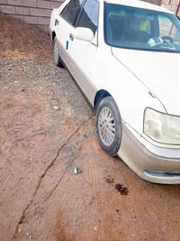 موديل ٢٠٠٢ • بدون لوحات • كامله