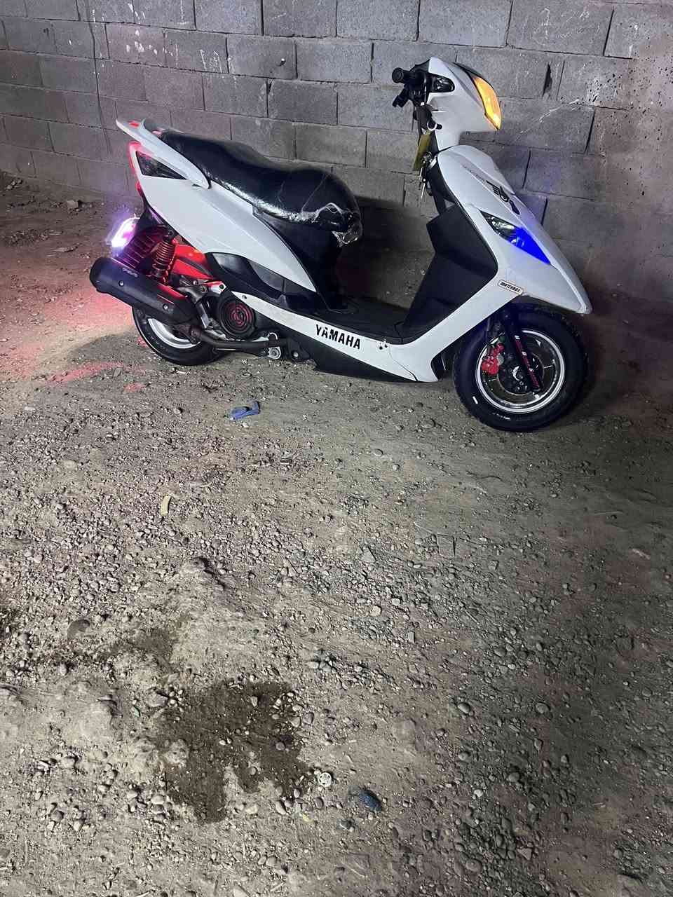 دراجه ثعلب مكفوله من كلشي   وياله صبغ اصلي دراجه خير من الله نص نكره ***********
