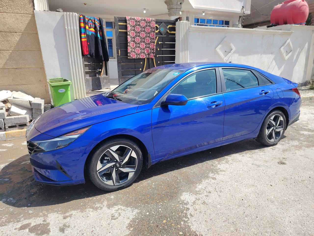النترا 23 كلين رقم بغداد باسمي بيها كد الإصبع بلقماره والباقي كفاله عامه محركها 2000 دوش المرغوب هاي صورها وسونارها واي استفسار عن طريق الموبيل ***********
