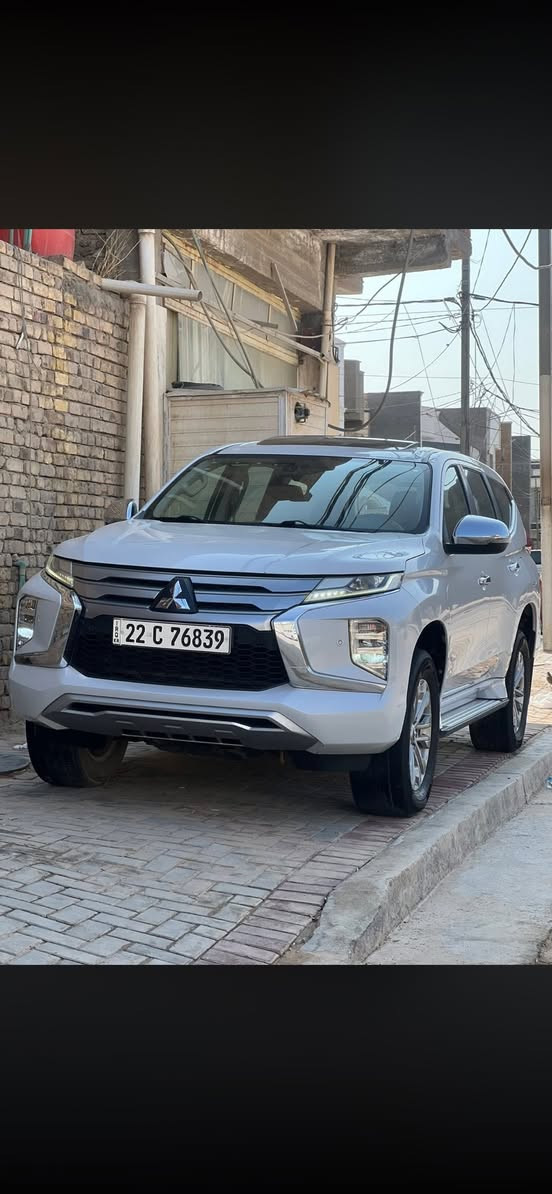 السلام عليكم
للبيع باجيرو موديل 2020 

بأسمي السياره 

ترهم بيع او مراوس 👉👉👉👉

مكفوله كفاله عامه شرط 

مكاني الديوانيه للاستفسار *********** 

السعر 240 بي مجال 🫡
