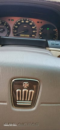 ملكه ( جنون ) موديل 2002  محرك D4 الكبير السياره مكفوله من الكص والعيب...