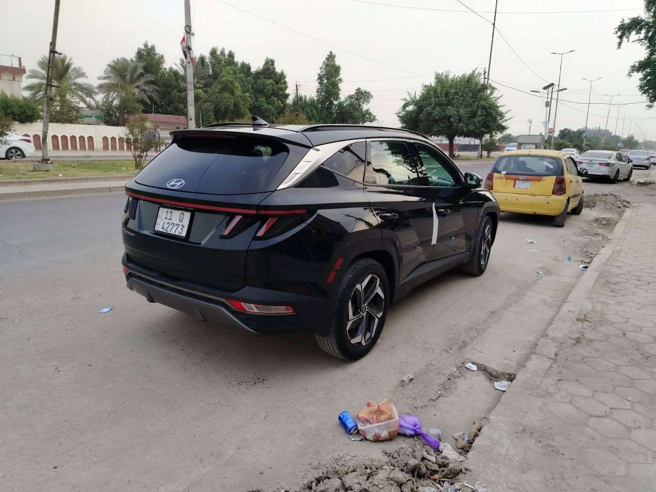 سلام عليكم توسان امريكي فول موصفات بنرامه خمس كامرات قطعتين تبريد سويج بصمه كير دكم مكينه جبيره بانزين عادي كشنات جلد تدفئه وتبريد واستيرن تدفئه تحكمات استيرن ويل كب جبير تشغيل عن بعد اتقدم وترجع بلبصمه توقف ذاتي رادارات رقم بغداد بسمي موديل 2022 شنو بالك بيه معروض 180 وبيه مجال مكان سياره بغداد رقم هاتف ***********
