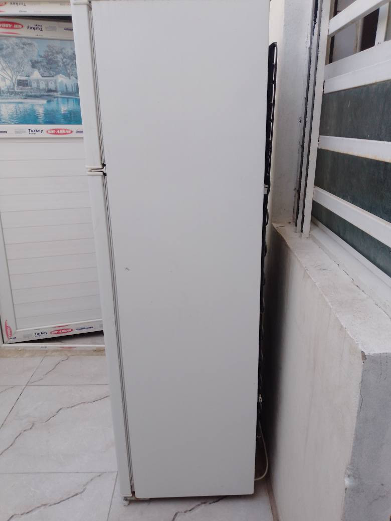 للبيع مستخدمة ثلاجة فريز مثقوب تجي وتشوفه سعره مناسب وبي مجال 150 النجف, العراق


**إذا كنت صاحب هذا الإعلان وتريد حذفه لأي سبب، رجاءا أرسل رسالة إلى الدعم الفني**