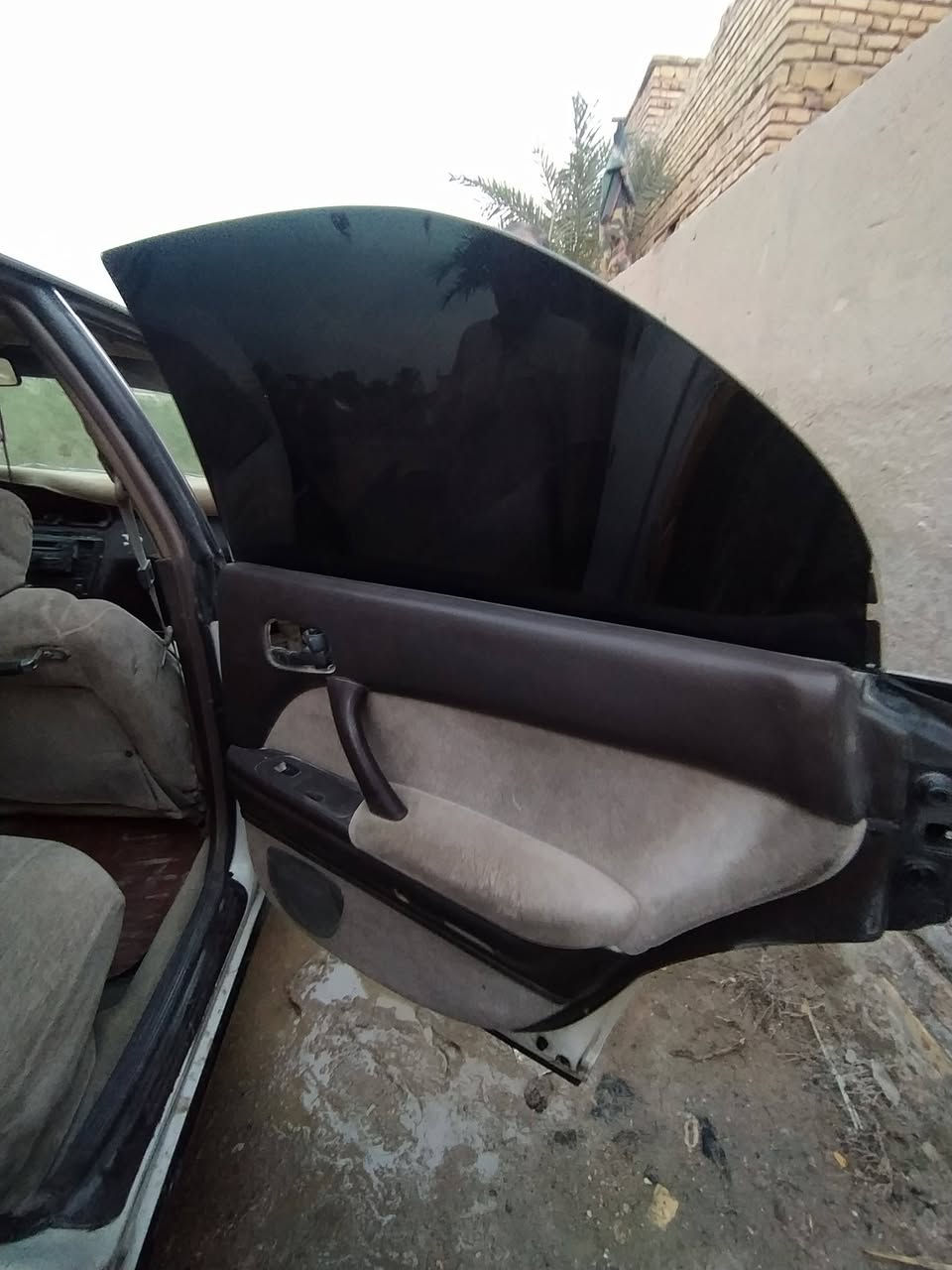 السلام عليكم بطه للبيع مكينه وكير حداديه تبريد تخم تاير سياره حلوه كلش سنويه صاقطه 19 صاحبها موجود الناصريه سعرها 26 غرامات هيه علا المشتري مكاني سوك الشيوخ النواشي ***********
