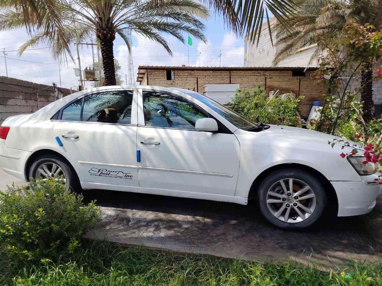 السلام عليكم
سوناتا 2009.  رقم انكليزي 

محرك 3300 سته سلندر 

السيارة بيها حزام ضبغ 

فتحة سقف تحكمات ستيرين 

داخل صاج  بيها شاشة  بعد معروفة مواصفات الستة سلندر 
مكان السيارة المسيب 

اي استفسار على الرقم بي واتساب 

***********
