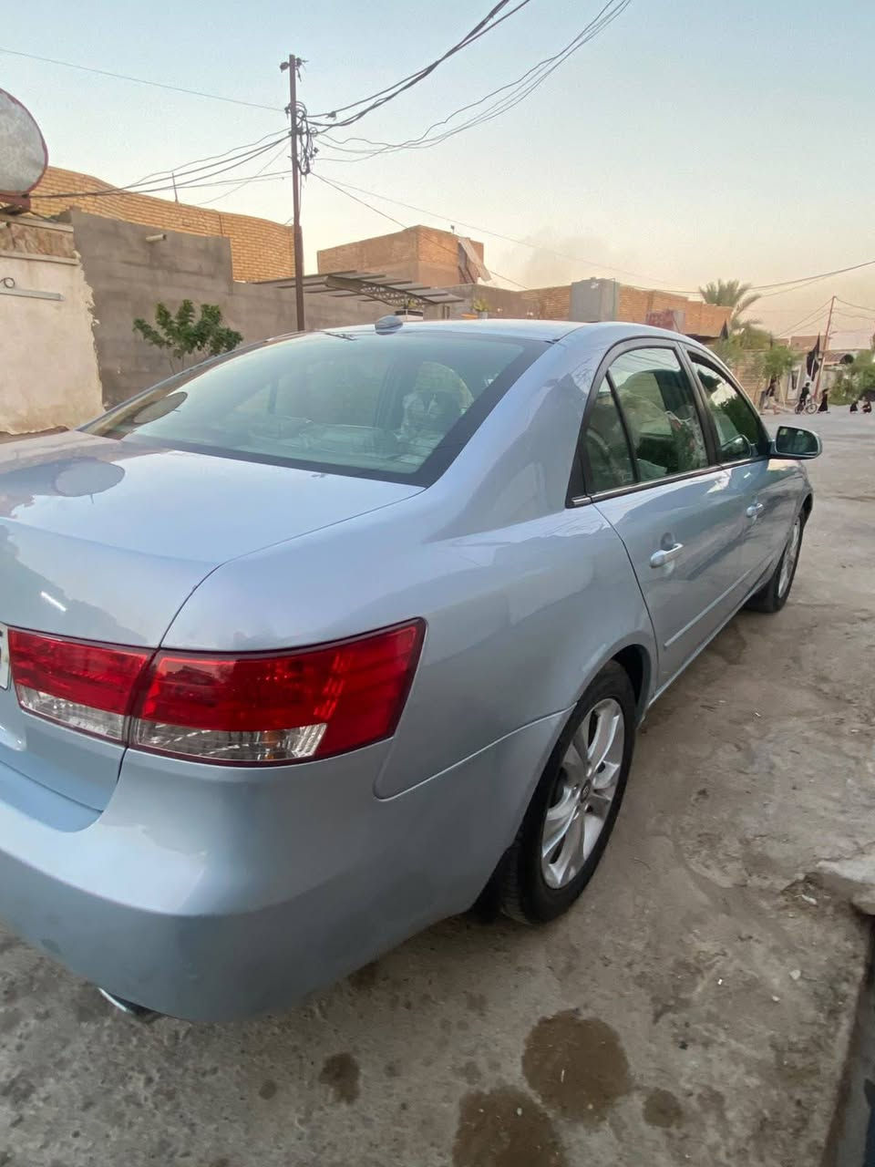 السلام عليكم
سوناتا. ٢٠٠٨ وارد امريكي  محرك ٦ سيارة نظيفه  فول  مواصفات سلايد. كشن كهرباء شاشه كامرا  تبريد تخم تاير  ويل كب  بسمي رقم نكليزي سنويه ٢٠٣٠ غرفه جديدة  حداديه كامله ونظيفه   مكانه بغداد.  حادثه جاملغ امامي وبنيد  تبديل بيه صبغ . والباقي اليبل واحد  السعر. 95  وبيه مجال بسيط . سيارة جاهزة.
مكانهة بغداد.   رقم الهاتف ***********
