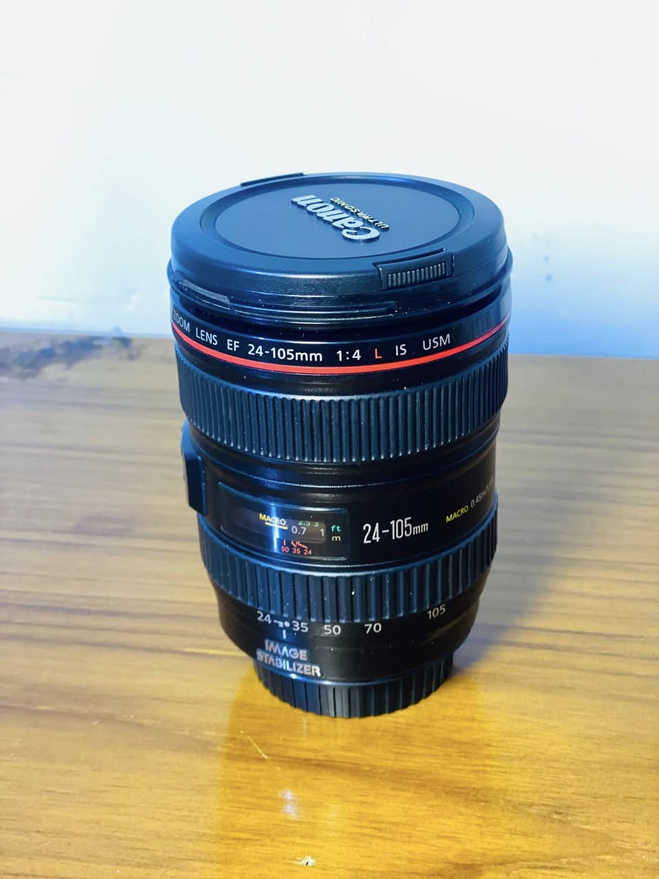 عدسه كانون 24/105 فتحه 1:4
السعر ٤٥٠ 
***********
