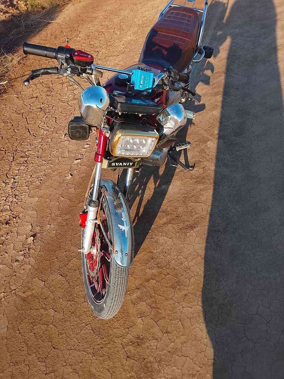 السلام عليكم دراجة للبيع موديل 25جديده اوراق كورتونيه المكان ديالى الخالص التحويله  625وبي مجال اتصل ودلل ***********
