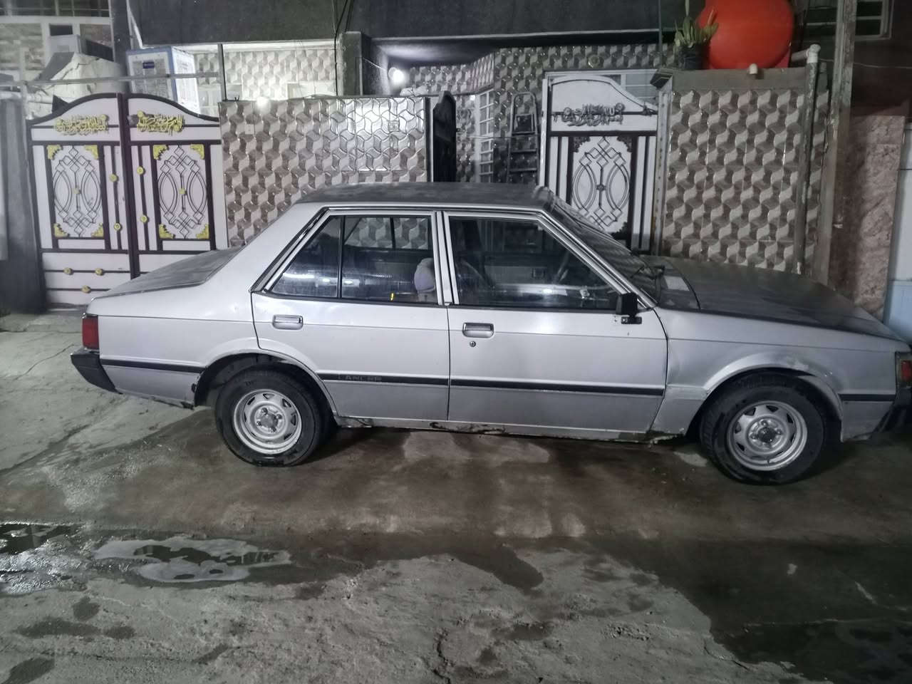 السلام عليكم مسيبوشي موديل 81بلاديه تبريد تدفئه صدرامامي خلفي جديد كير محرك جيد جدا كهربائيات كلهه شغاله مسجل كامرة شغال  فقط قطع خياسات في دوائر وادوسات الباقي كله بلاد مكانهه بغداد السعر 25وبي مجال حق الجيه للاستفسار ***********
