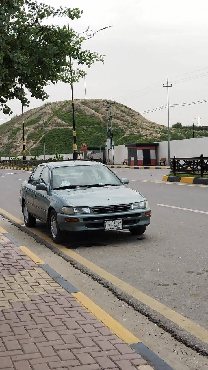 للبيع كورلا موديل 1992 صبغ عام جماليه كير ومحرك شرط مال گصه ماصار جثير من شديت محرك سياره حلوه ونظيفه تبريد شغال شرط بس الصونده مزروفه وضررها فقط الجاملغ الامامي مثل ماموضح بالصوره سنويه لل27 تريد تحويل تريد وكاله شرط السعر 48 وبي مجال شي قليل للاستفسار /***********
