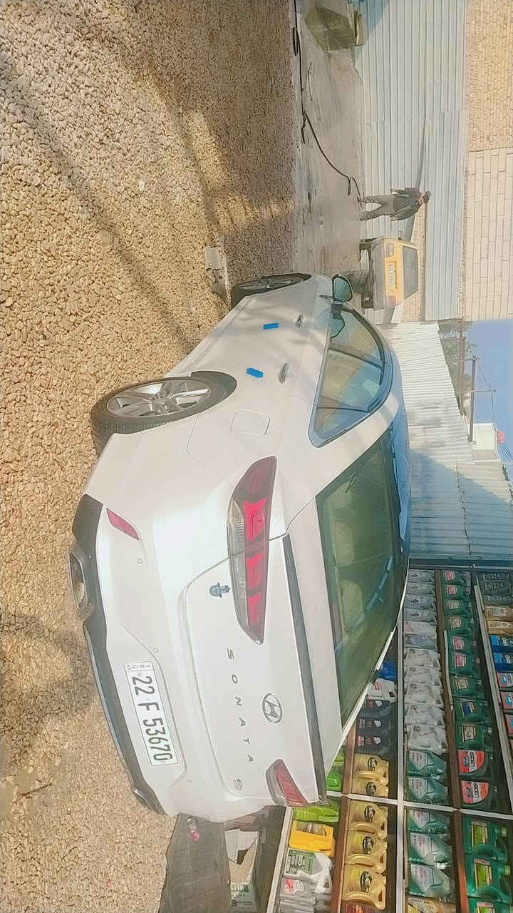 سلام عليكم سوناته 19خليجي فول فول  كفاله فقط بارد  بصيط بالباب الخلفي والباقي كفاله  ماشي 60/السعر 185وبيه مجال /***********مكاني النجف
