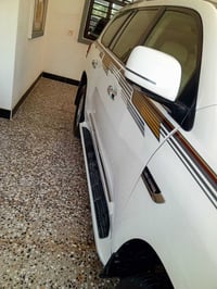 لاندكروز موديل(٢٠١٠) السياره جديده مكفوله من ضربه وتبتيل وصبغ السيارا ...