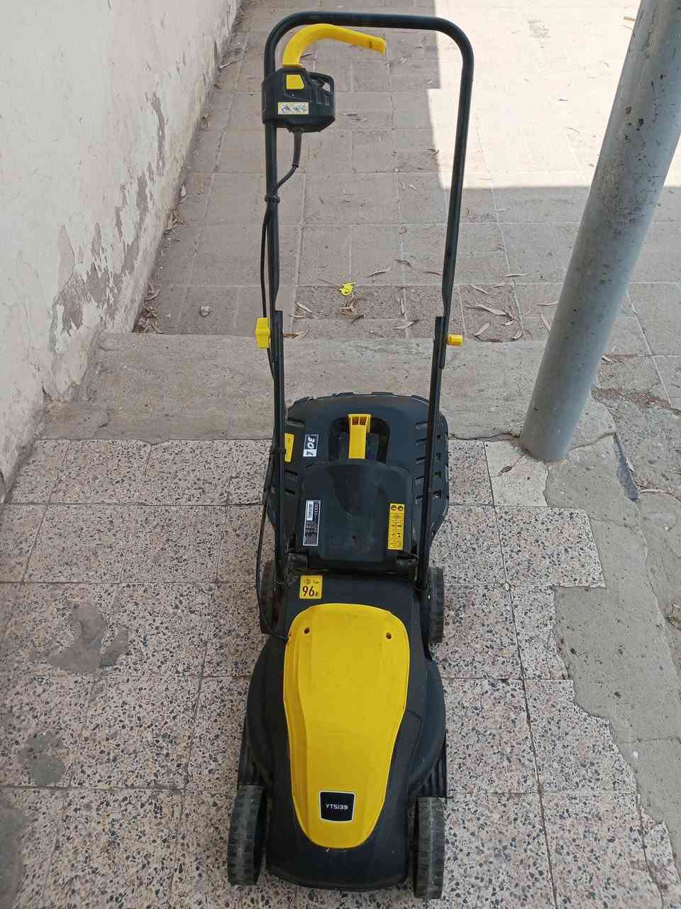 للبيع مستعملة شي قليل


**إذا كنت صاحب هذا الإعلان وتريد حذفه لأي سبب، رجاءا أرسل رسالة إلى الدعم الفني**