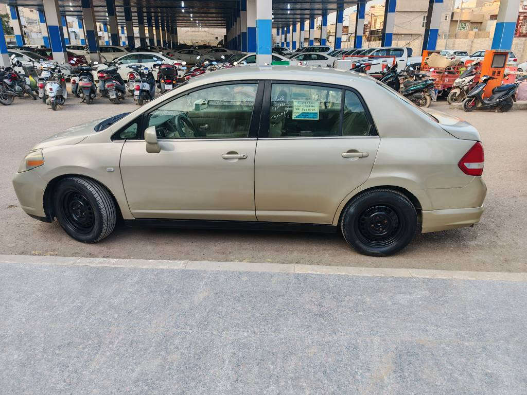 بسم الله الرحمن الرحيم..
 نيسان تيدا 2008 خليجي صبغ عام جماليه اني صبغتهه عله ايدي جانت جارده وعندي صورهه قبل الصبغ محرك 1600 السياره جاهزه بدون نقص سعر السياره 68 ورقه وبيهه مجال للشراي مكاني ديالى الخالص هاذه رقمي *********** بعقوبة, ديالى
