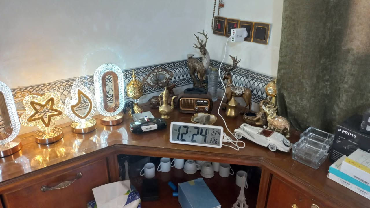 بس يمي الاصلي امزون UK..ايربودات اصلي..وباور بنك اصلي..وتحفيات فول..وكلشي عندي متوفر عدد يدوية دريلات شحن درجة اولى. مكاني الصقلاوية حي الشهداء الثانية قرب مول ابو ياسر شارع البو سعده. ***********حياكم الله
