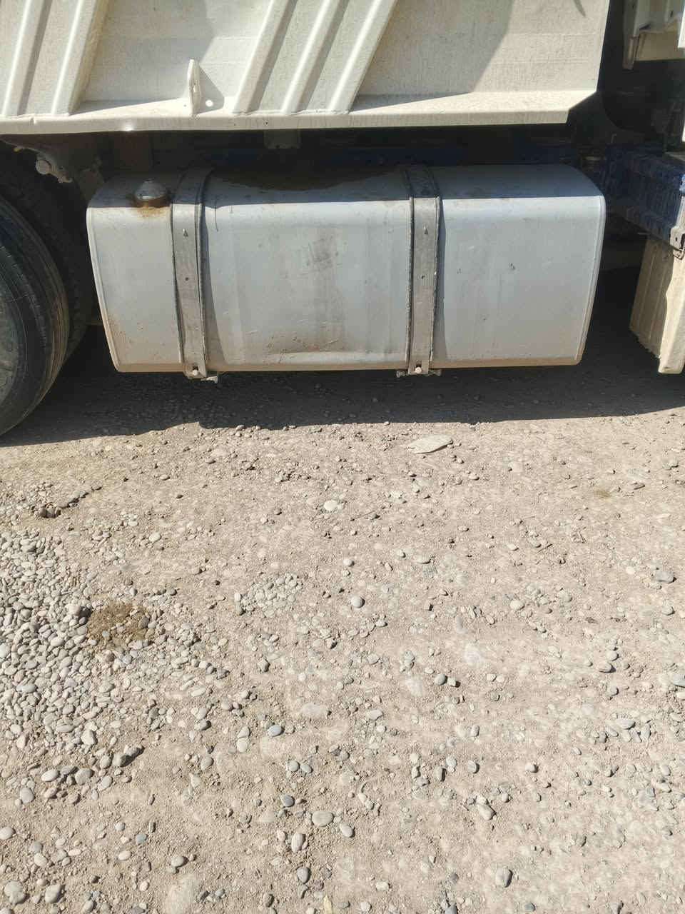 تەنکی گاز بۆ فرۆشتن  700لتر    ***********
